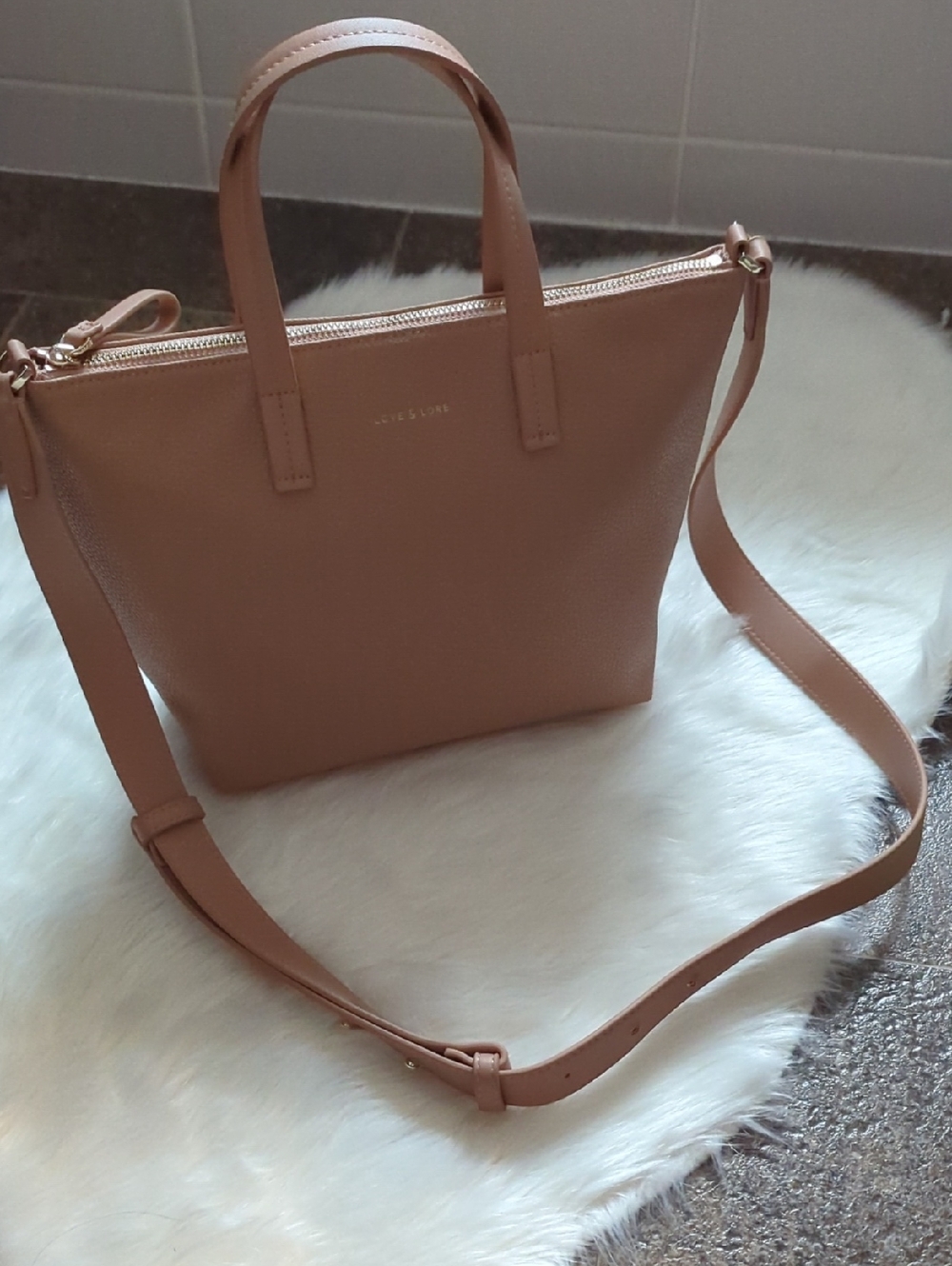Heather Crossbody Zip Tote, Roebuck